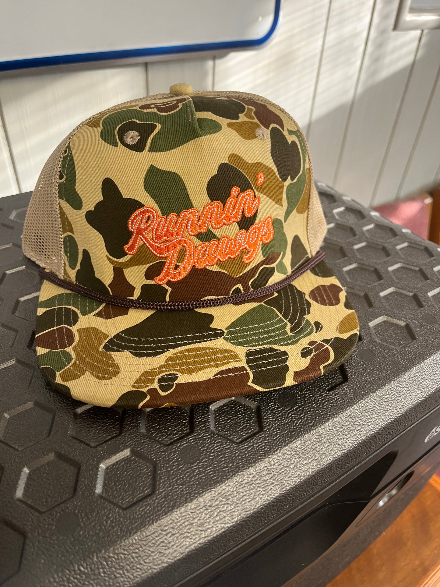 Runnin' Dawgs Mesh Back, Flat Bill, Duck Camo with Rope